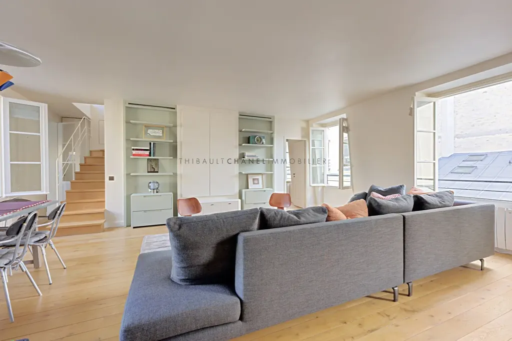 Elutuba - Duplex with Terrace in Paris 3rd Arrondissement