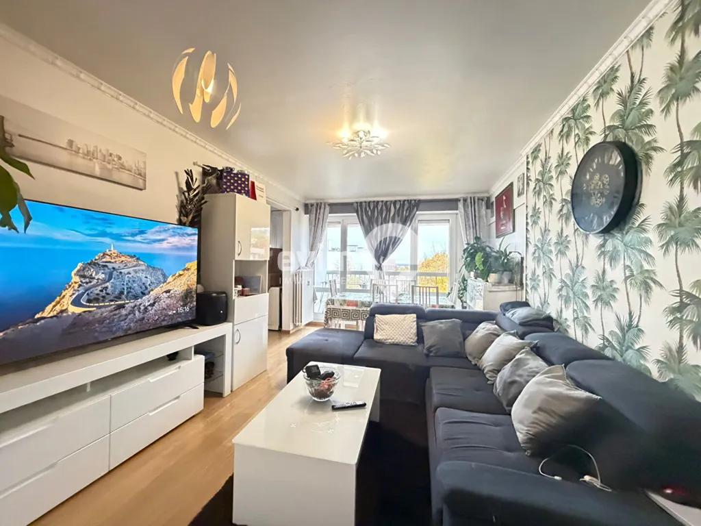 Elutuba - Spacious 4-Bed Flat Near Gare in Dynamic Area