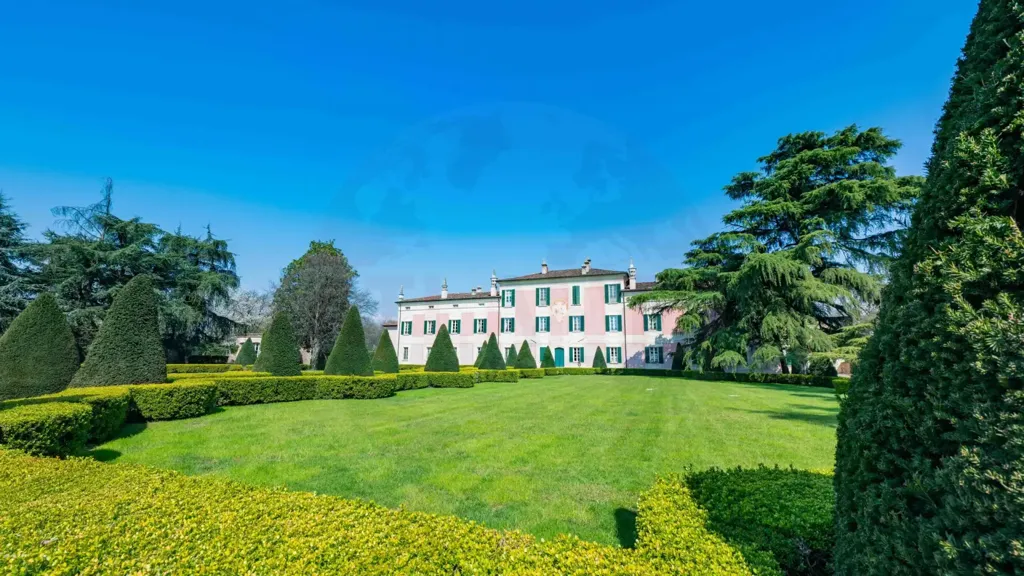 Aed - Duplex in Exclusive Residence, Castegnato