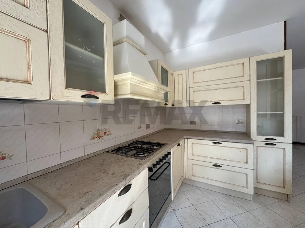 Kitchen - Independent House with Private Courtyard in Gavardo