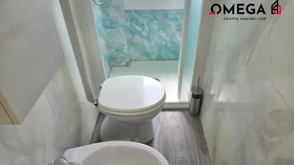 Salles de bain - Modern Studio with South Exposure in Trieste