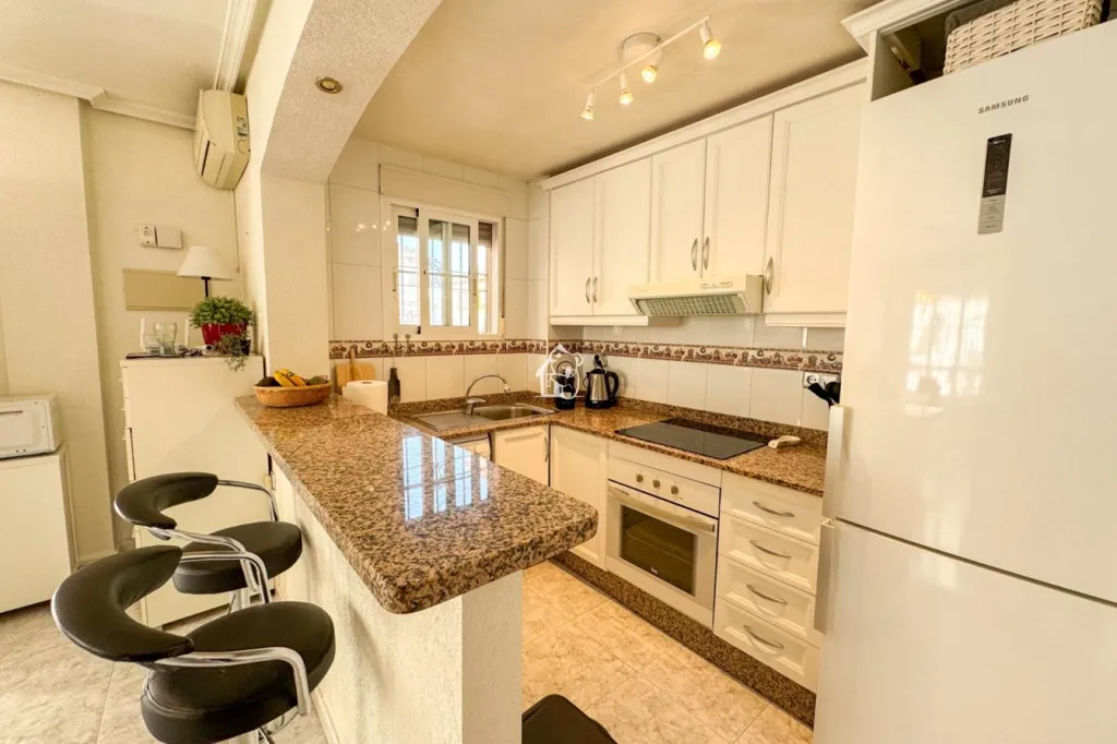 Cucina - Semi-Detached Villa with Pool in Cabo Roig