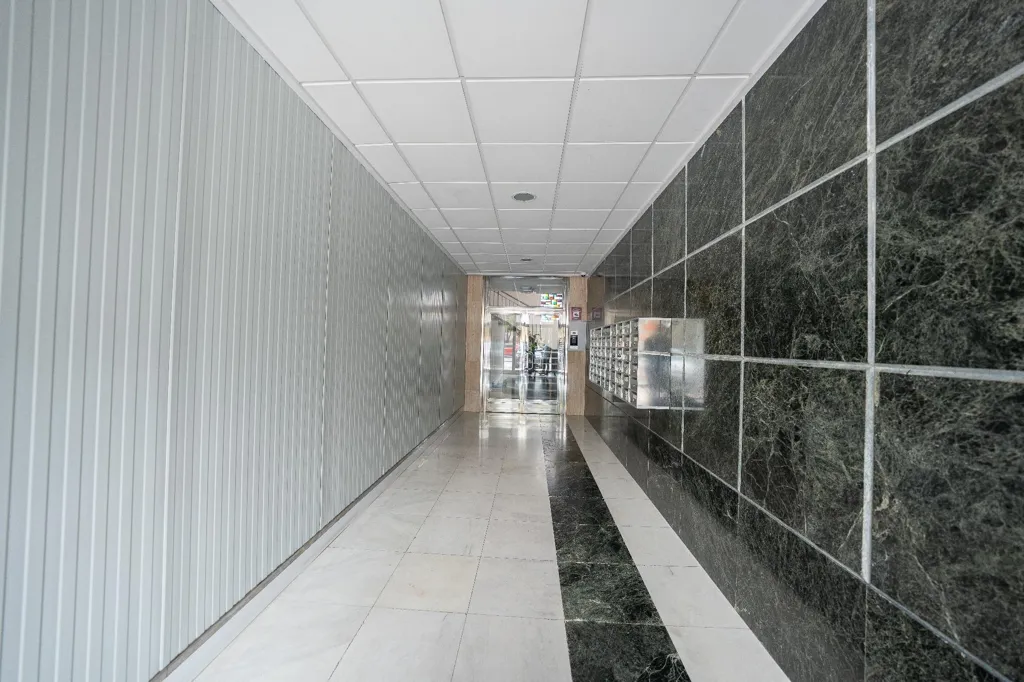 Esik - Apartment with Terrace in Benidorm
