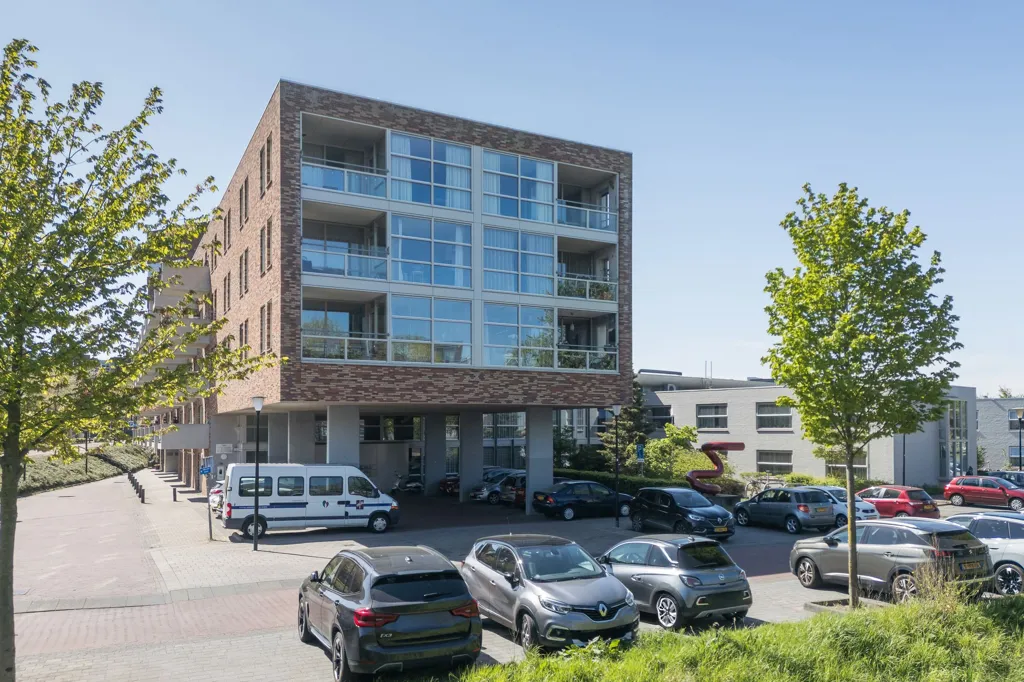 Välivaade - Corner Flat with Terrace in Barendrecht