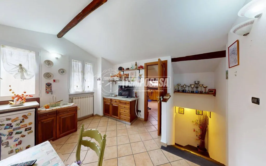 Cuisine - Terraced House with Panoramic Terrace in Ranzo