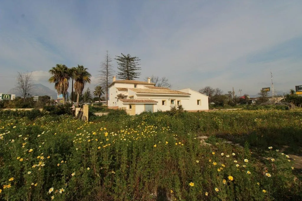 Extérieur - Developable Land with Semi-Renovated House in Benidorm