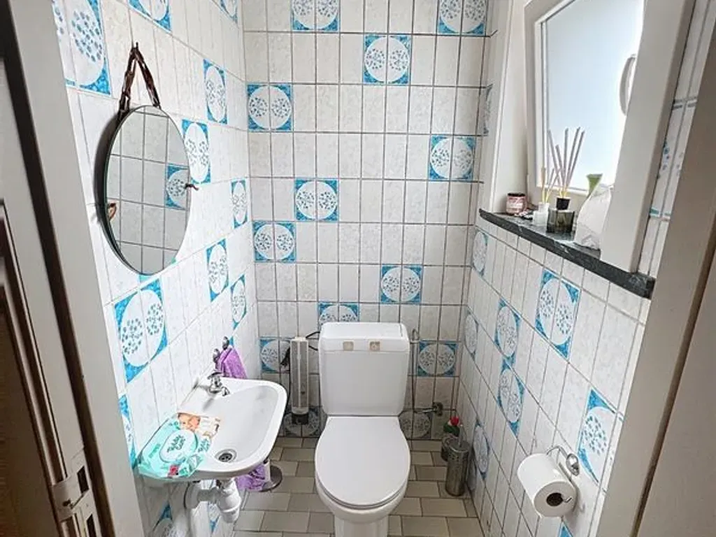 Vannitoad - Appartement with Terrace in Geraardsbergen
