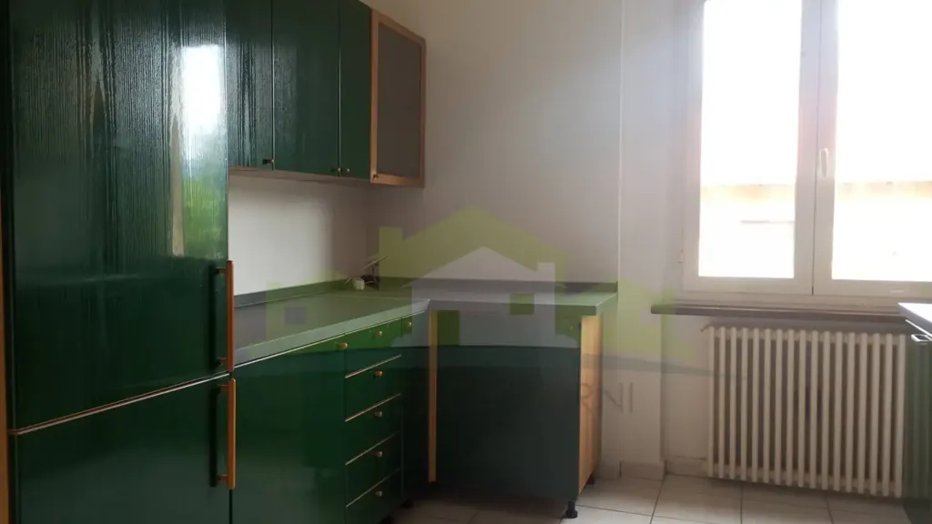 Cocina - Armed Trilocale Apartment in Borgosesia
