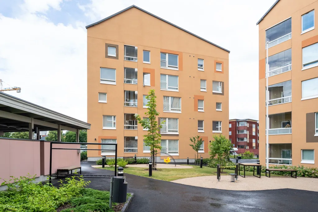 Garden - Modern Flat with Balcony in Porvoo