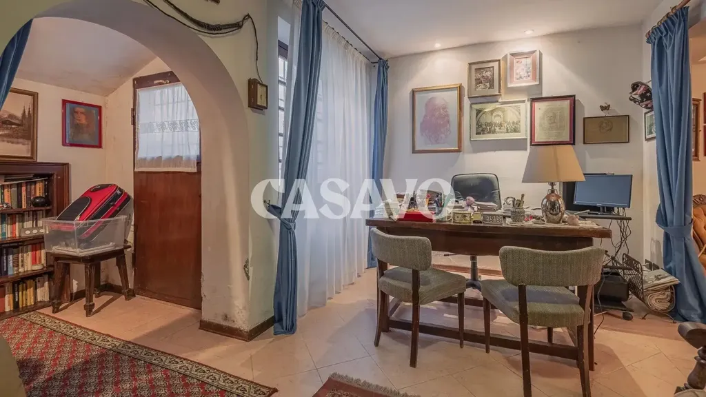 Office - Bifamiliar Villa with Garden in Formello
