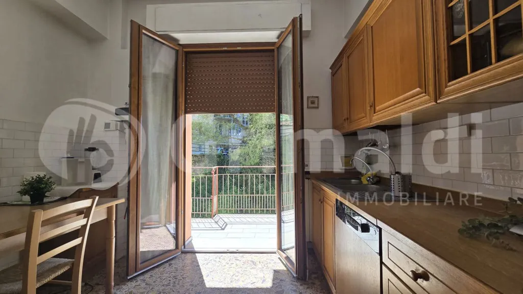 Köök - Restored Apartment with Balcony in Siena