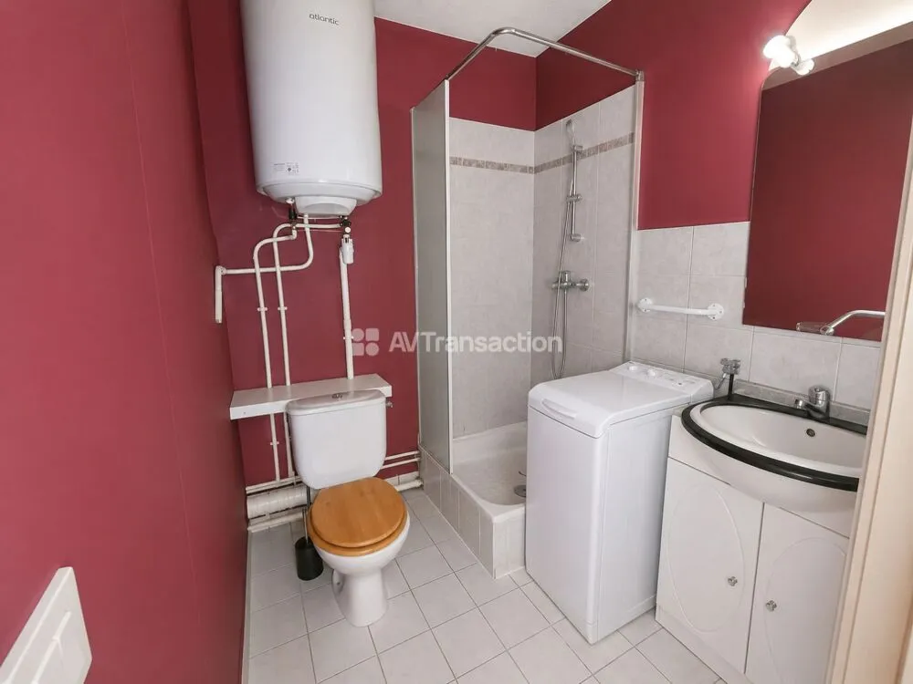 Salles de bain - Studio avec Ascenseur dans le 3ème Arrondissement