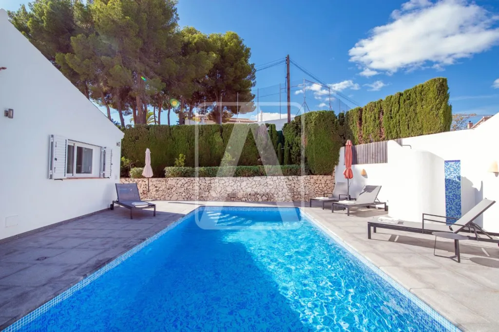 Piscine - Mediterranean Villa with Sea Views in Benissa