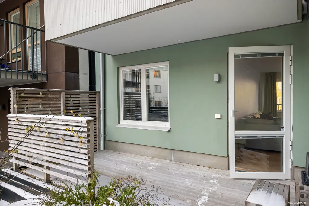 Balcon - Apartment with Balcony in Central Huddinge