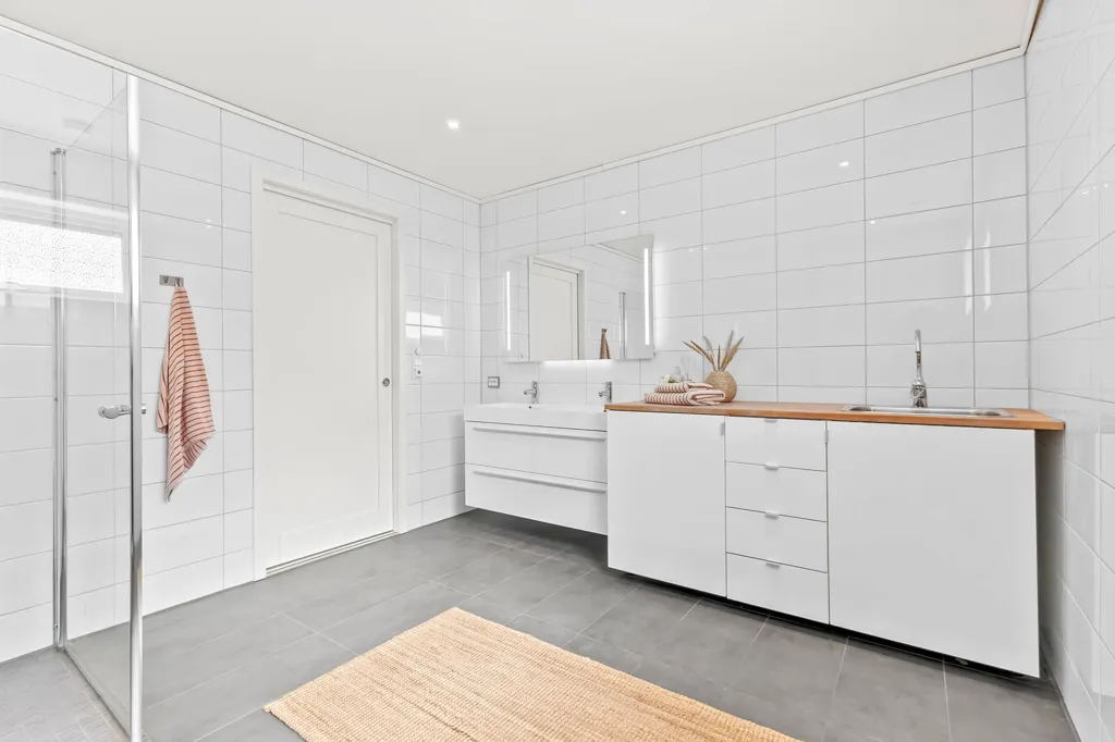 Bagni - Modern Apartment with Terrace in Lyngdal