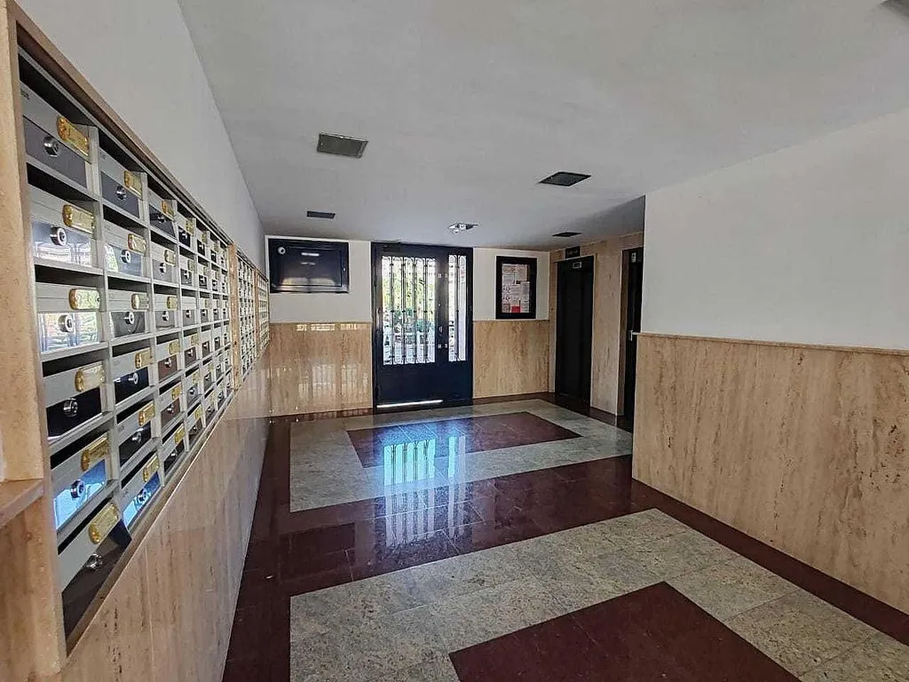 Esik - Penthouse with Garden on Benidorm Avenue