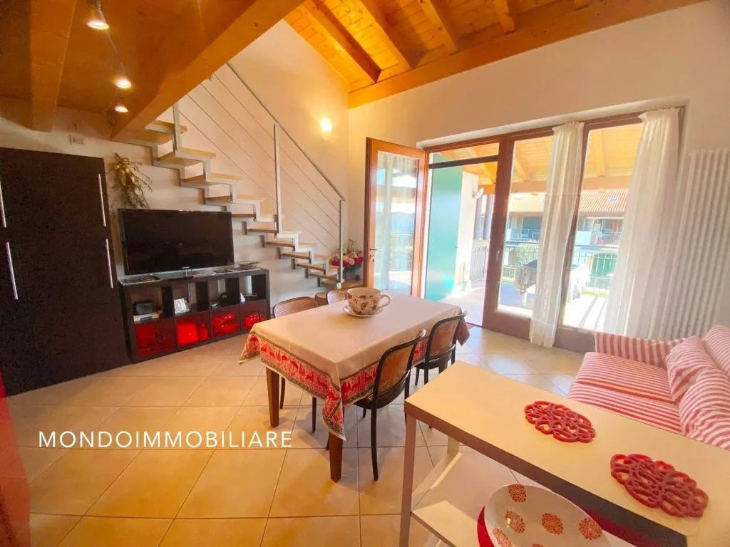 Séjour - 2-Bedroom Lakefront Flat in Sirmione