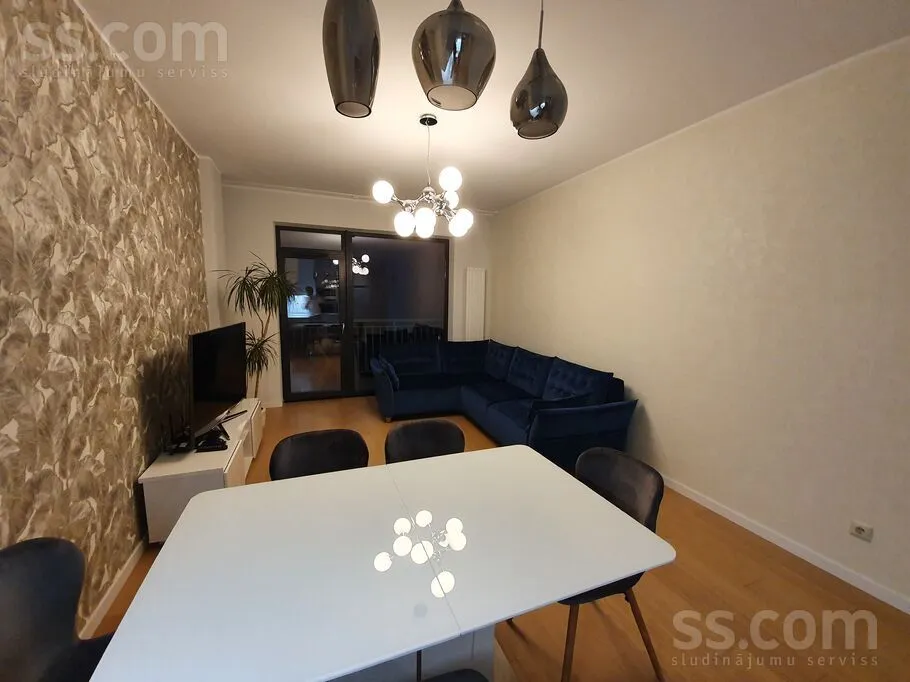 Söögituba - Modern Apartment with Central Location in Riga