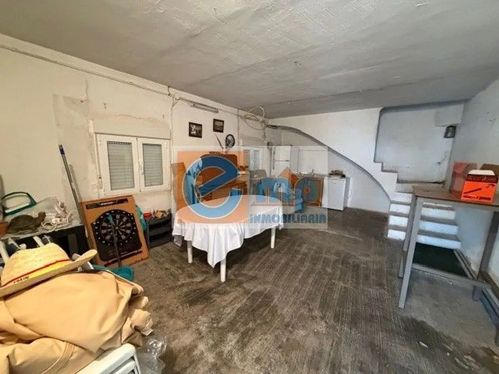 Lavanderia - Chalet with Pool in Esquivias