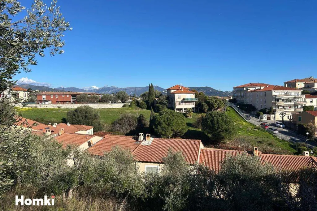 Buildable Plot with Sea View in Nice Bellet