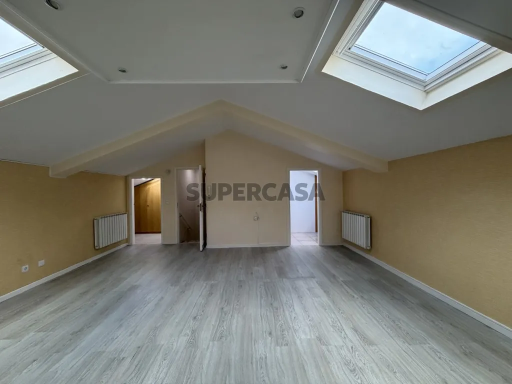 Toad - Luxury House with Private Garden in Forca, Aveiro