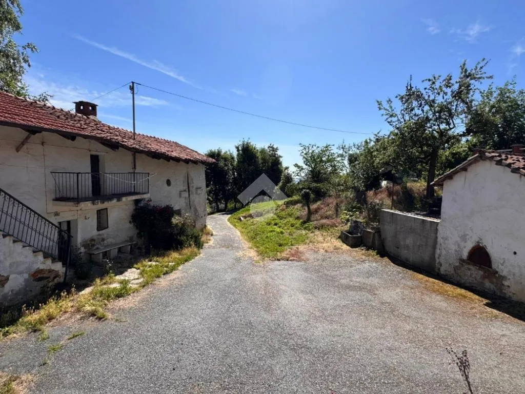 Esterno - Rustic Property with 25,700m² Land in Verzuolo