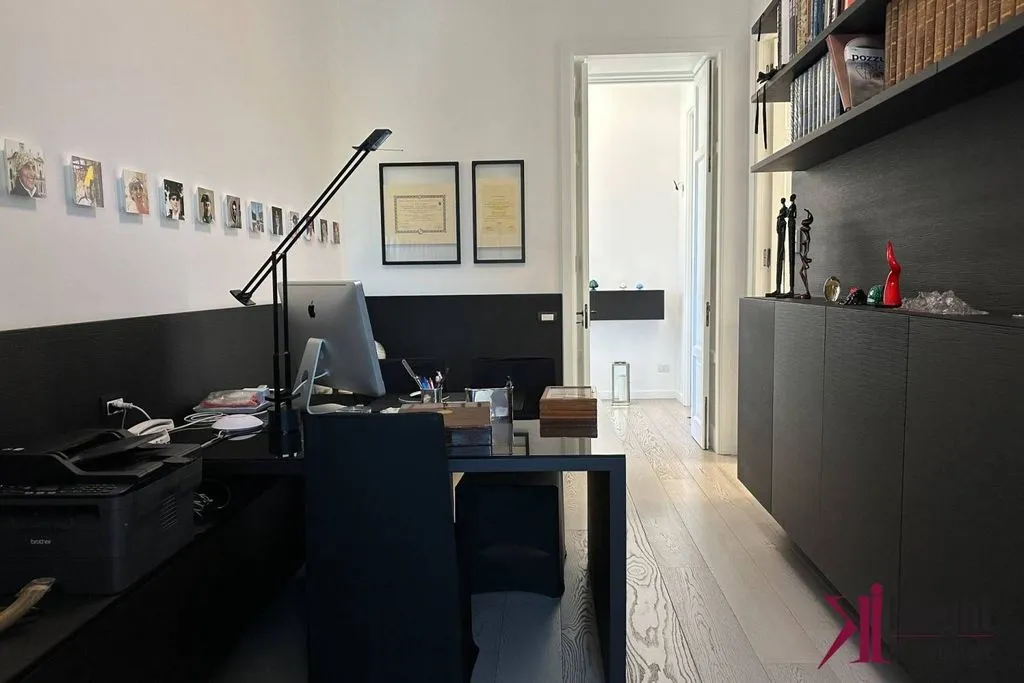 Bureau - Luxury Apartment with Panoramic View in Pozzuoli