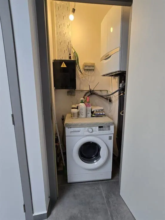Appartement avec Jardin et Terrasse au Centre de Péruwelz