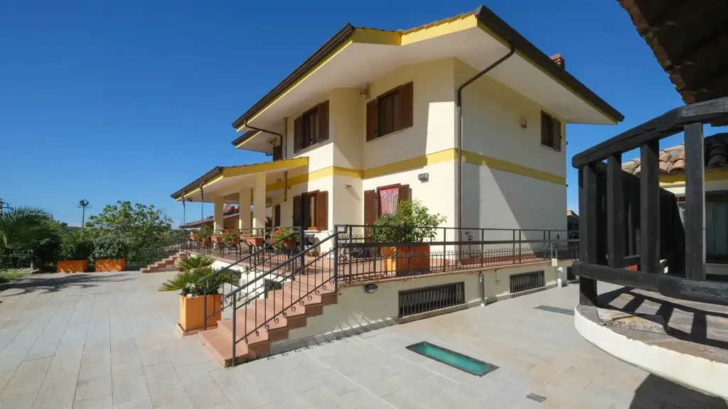 Terrasse - Villa with Pool and Garden in Frascati