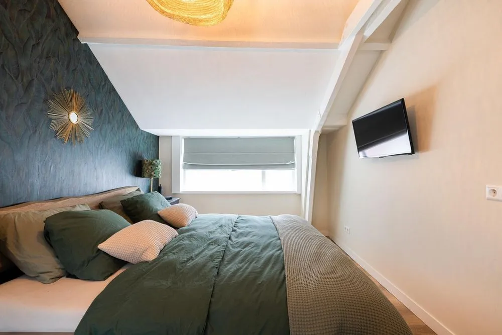 Bedrooms - Restored House with Courtyard in Haarlem's Historic District