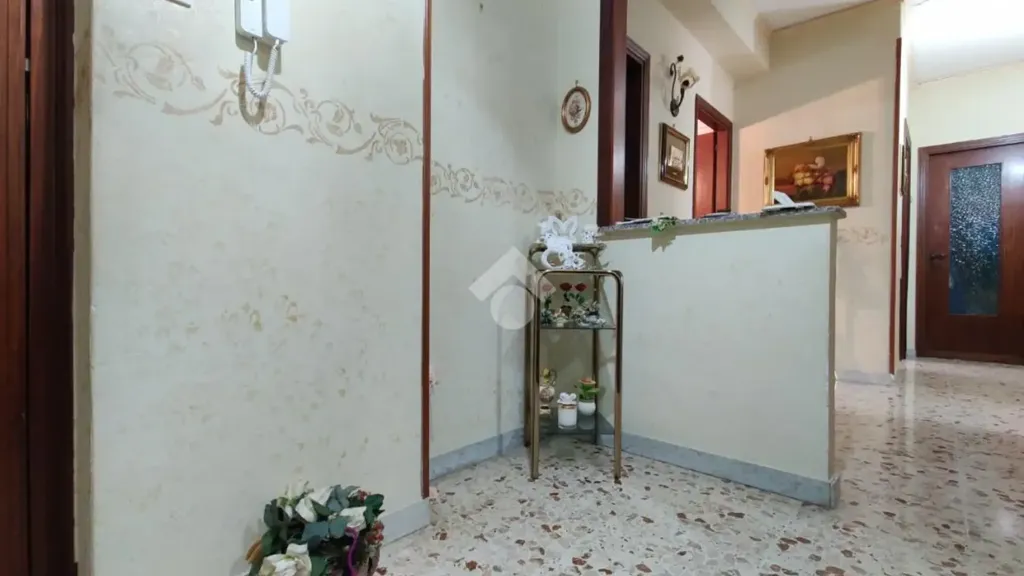 Entrée - Third Floor Flat with Balcony in Villagrazia