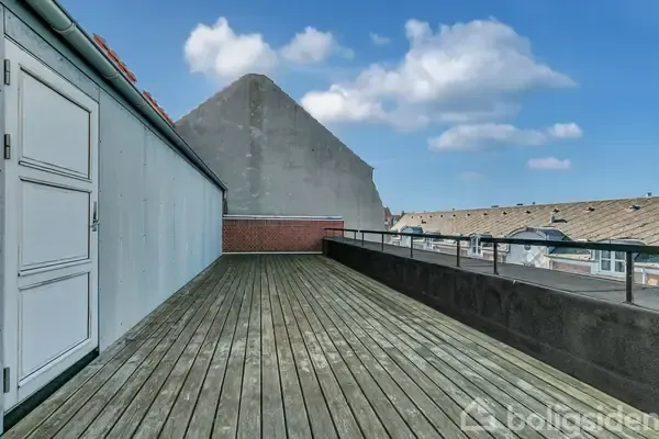 Terrace - Renovated 1-Bed Flat with Balcony in Esbjerg