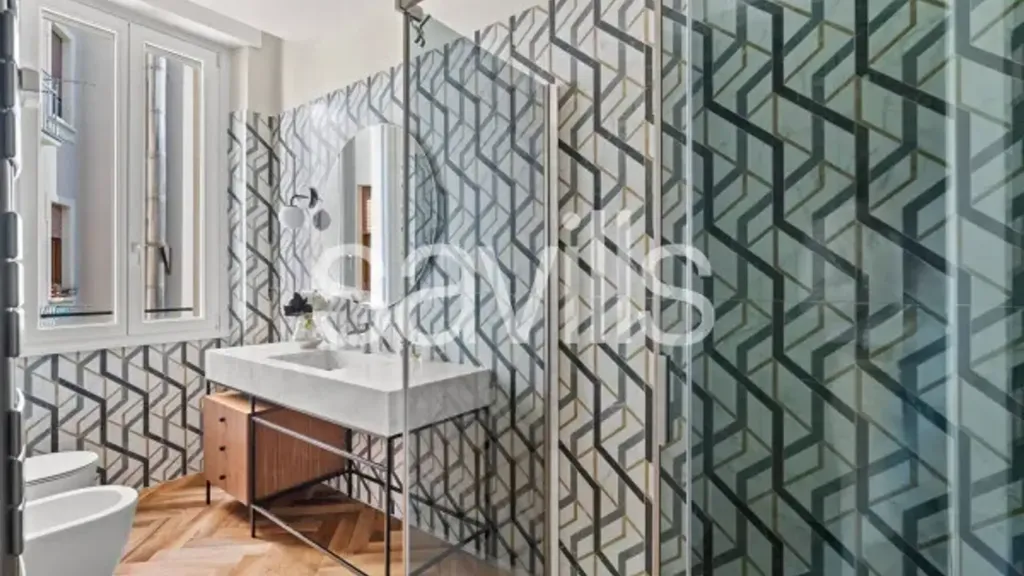 Salles de bain - Restored Triplex with Balcony in Milan