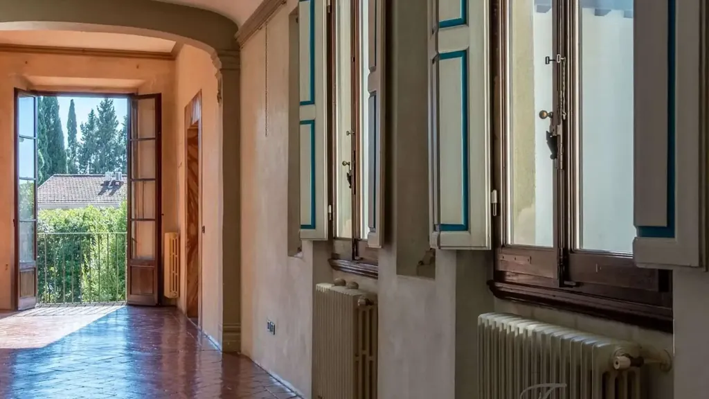 Entrée - Historic Villa with Renaissance Architecture in Florence
