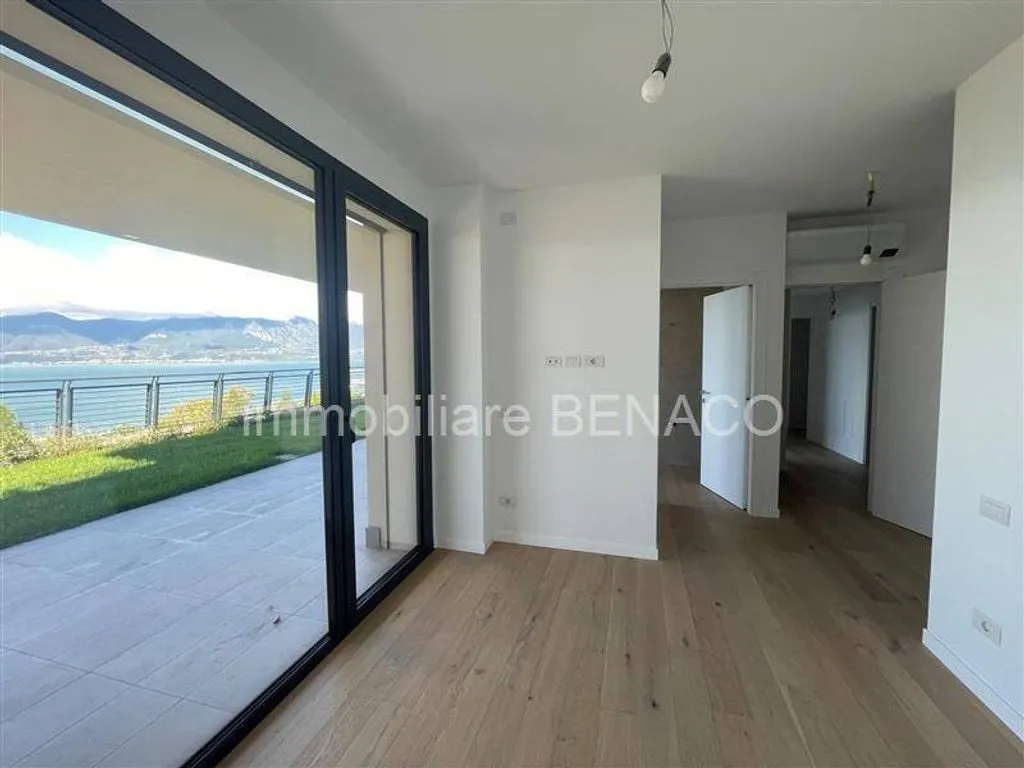 Séjour - Luxury Apartment with Pool in Torri del Benaco
