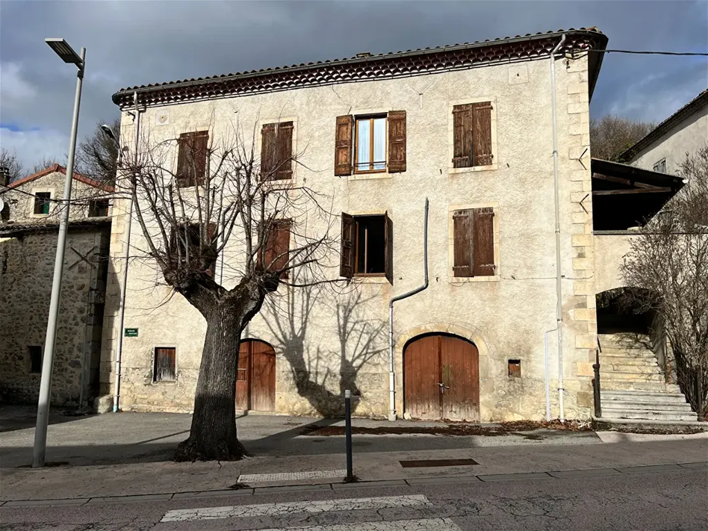Maison 8 pièces à Beaurieres