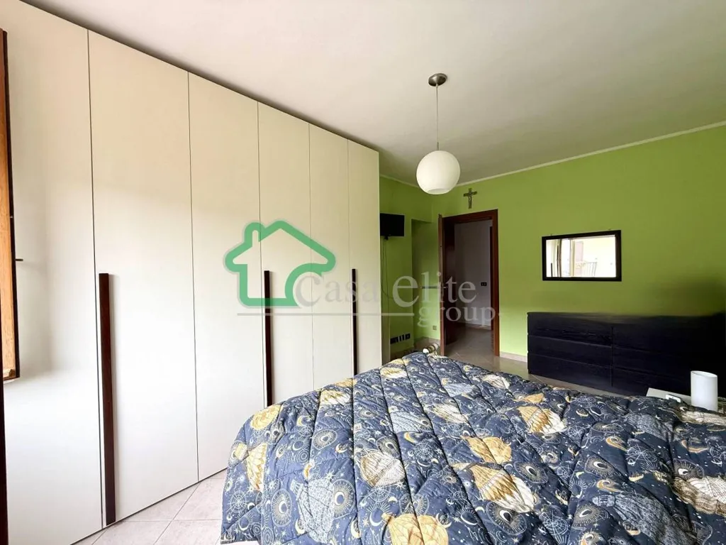 Chambres - Bifamiliar Villa with Private Garden in Secugnago
