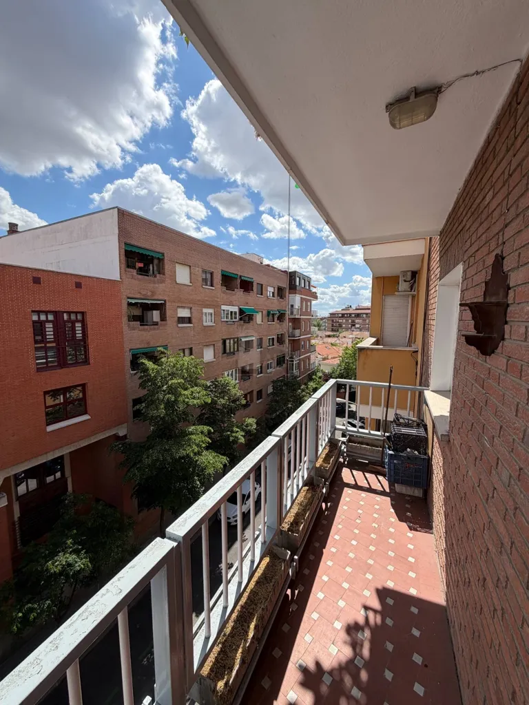 Rõdu - Flat with Terrace in Guindalera, Madrid
