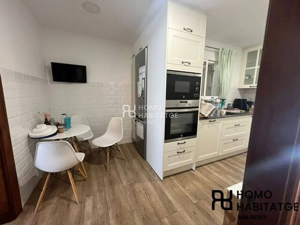 Köök - Modern Flat with Balcony in Egara, Terrassa