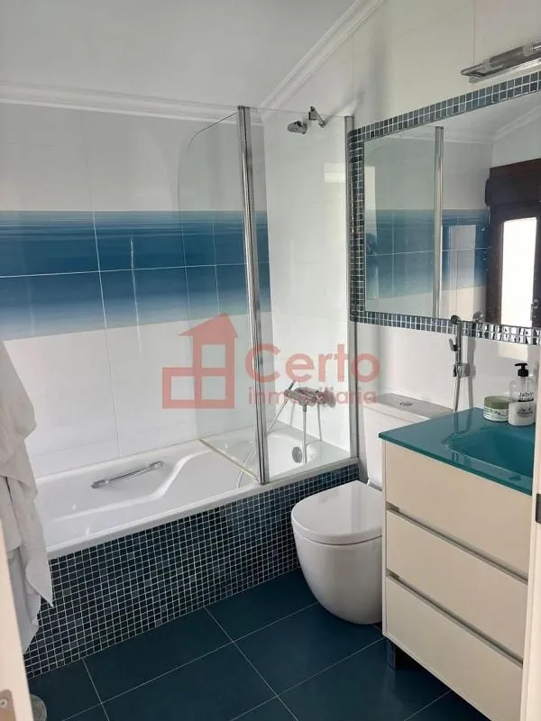 Salles de bain - Stone Chalet with Garden in Bueu