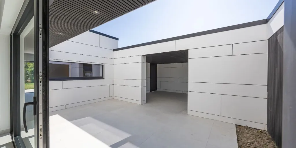 Aed - Modern Villa with South-Facing Garden in Middelkerke