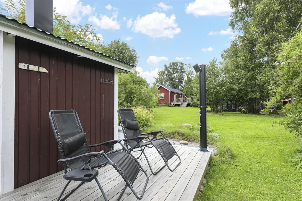 Terrass - Villa with Waterfront View in Östhammar