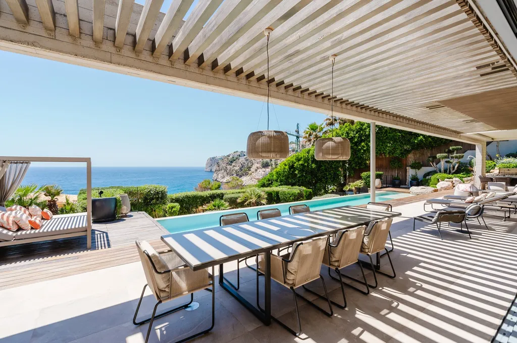 Terrass - Villa with Sea View and Infinity Pool in Cala Llamp