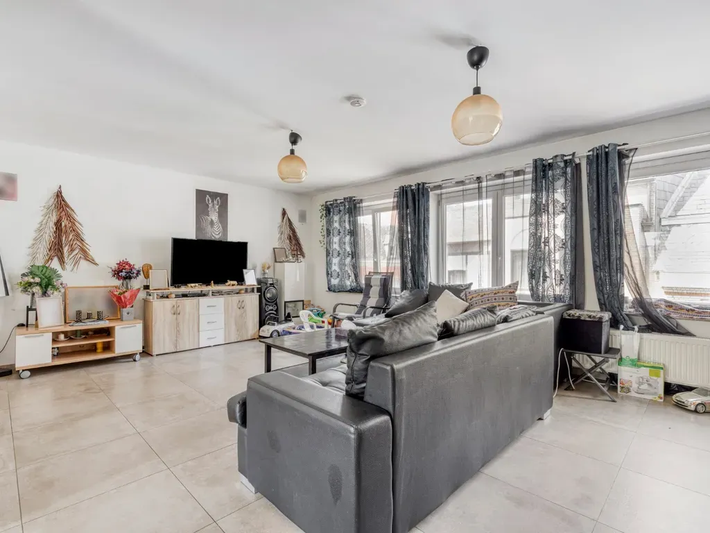 Soggiorno - Light-Filled Duplex in Zottegem Centre