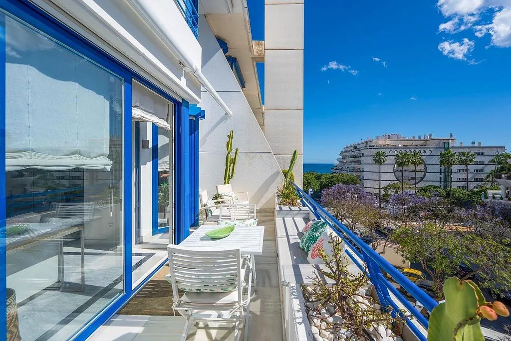 Rõdu - Duplex Penthouse with Pool in Marbella