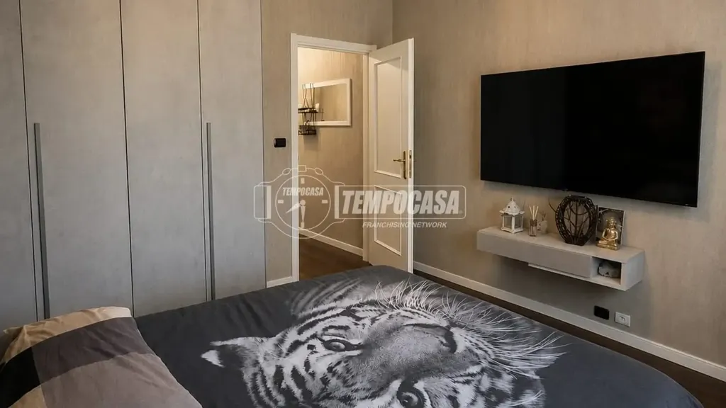 Magamistoad - Rustic 2-Bedroom Apartment with Balcony in Turin