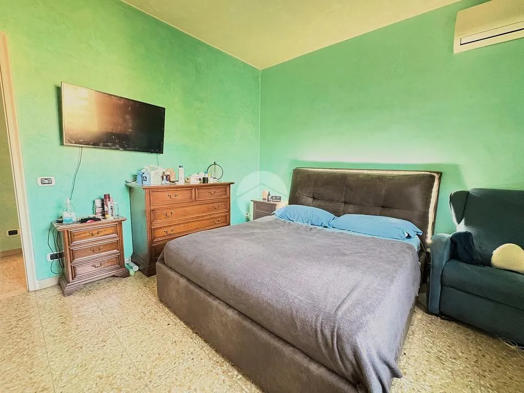 Chambres - Four-Bedroom Apartment with Balcony in Florence