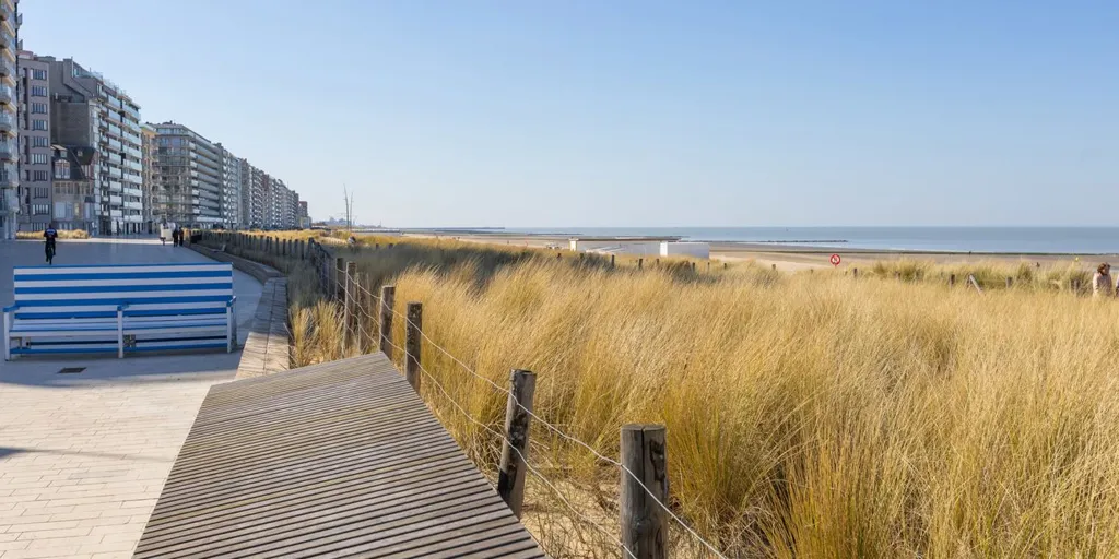 Välivaade - Apartment with Seafront Access in Middelkerke