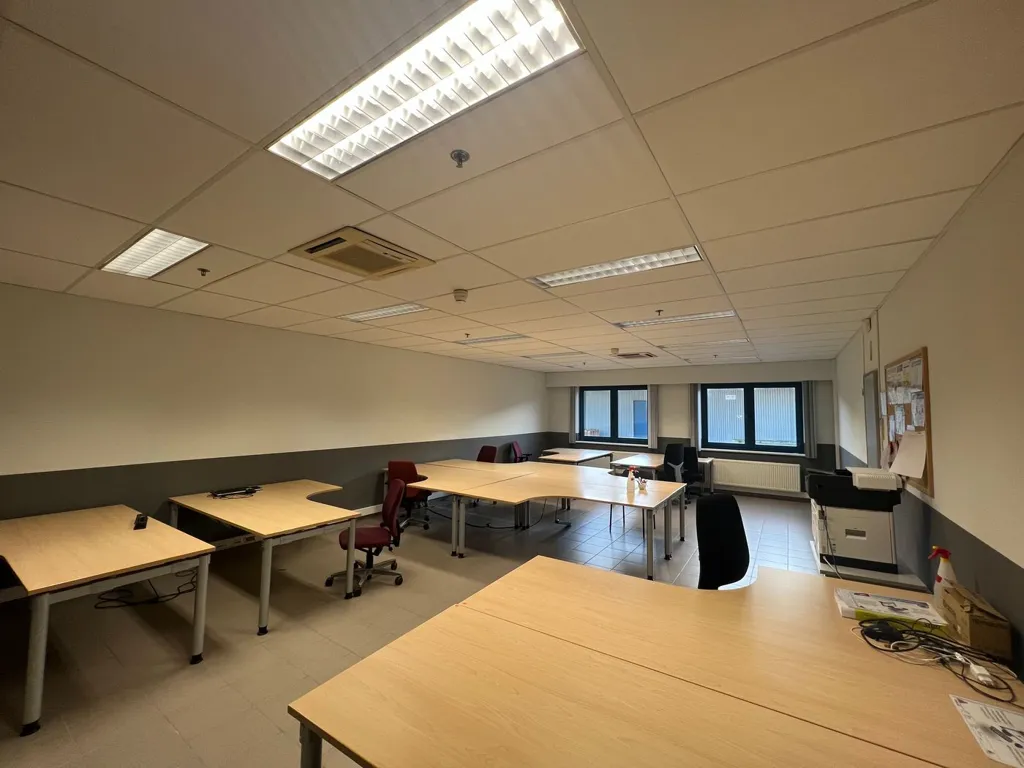 Bureau - Bureau avec Kitchenette dans la Zone Portuaire de Gand