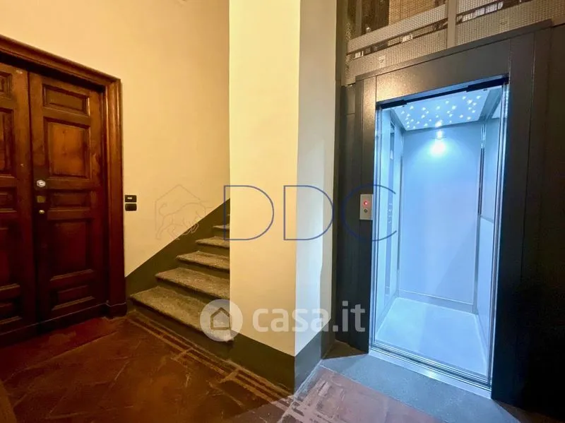 Entrée - Rustic Trilocale with Ascender in Torino